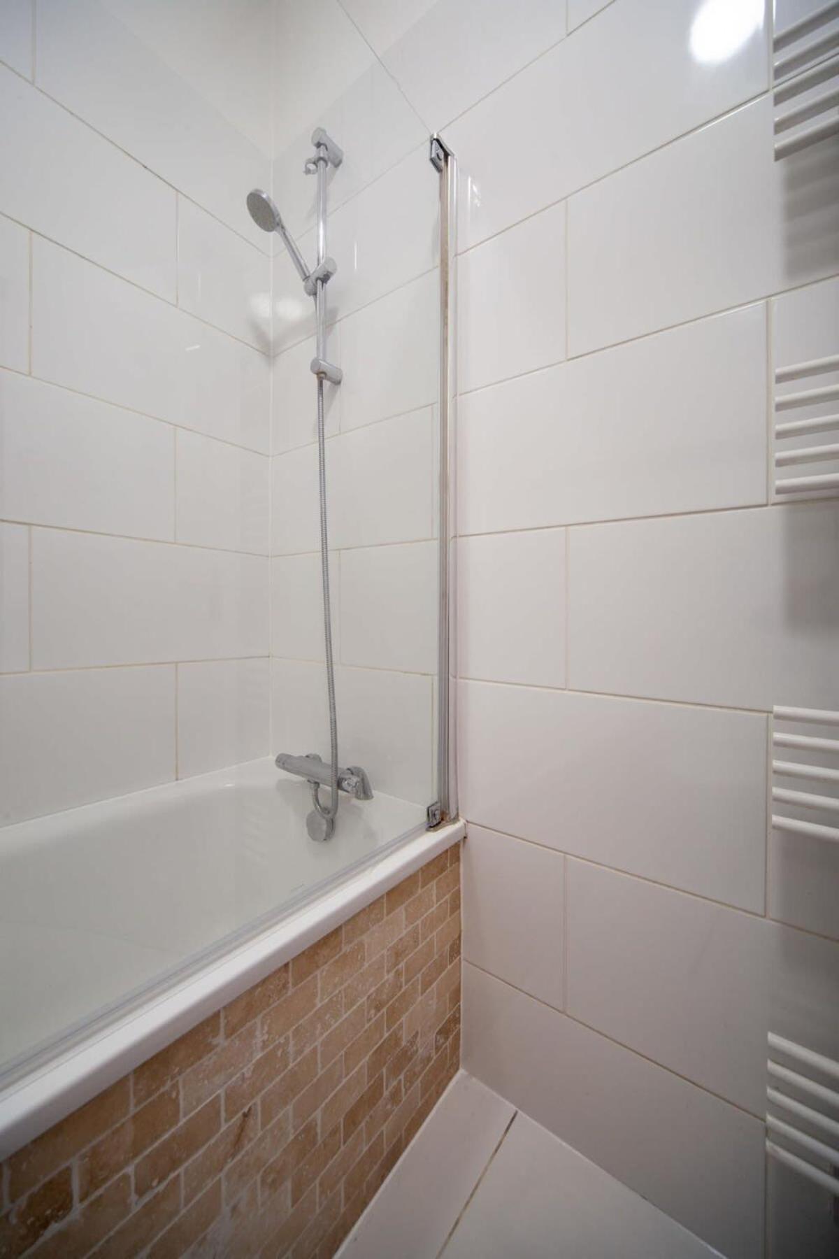 Lovely 2 Bedroom Apartment In Tooting Londyn Zewnętrze zdjęcie